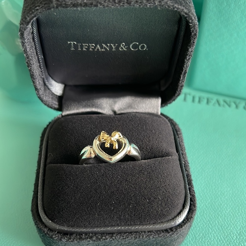 Tiffany & Co. heart bow ring - Picture 5 of 16